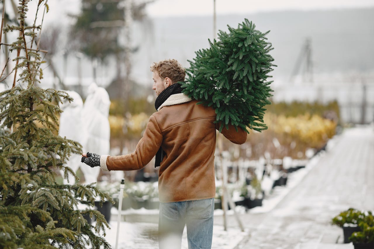 Sztuczna choinka zamiast żywej (2).jpg (130 KB)